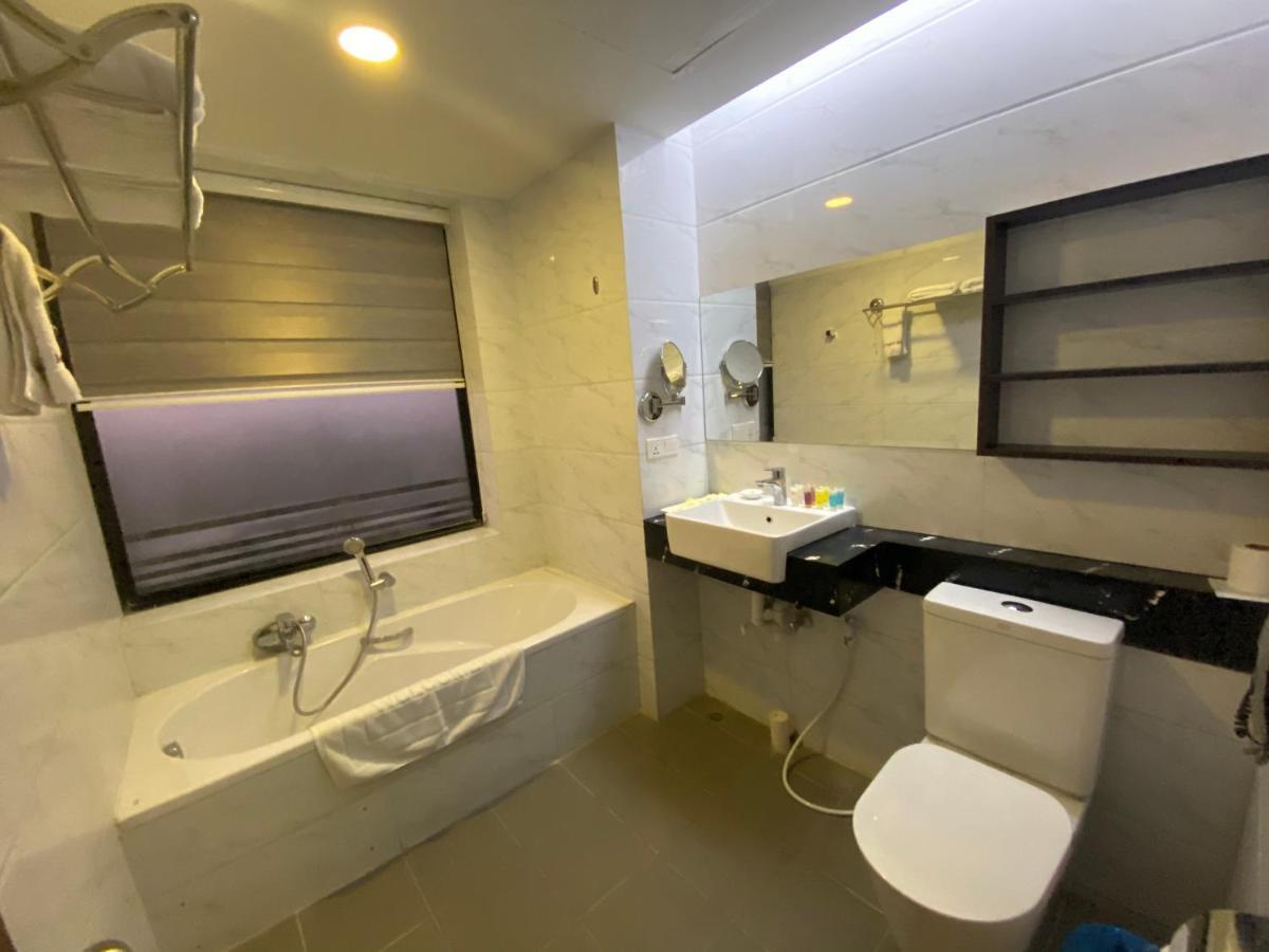 My Dream Hotel Янгон Экстерьер фото